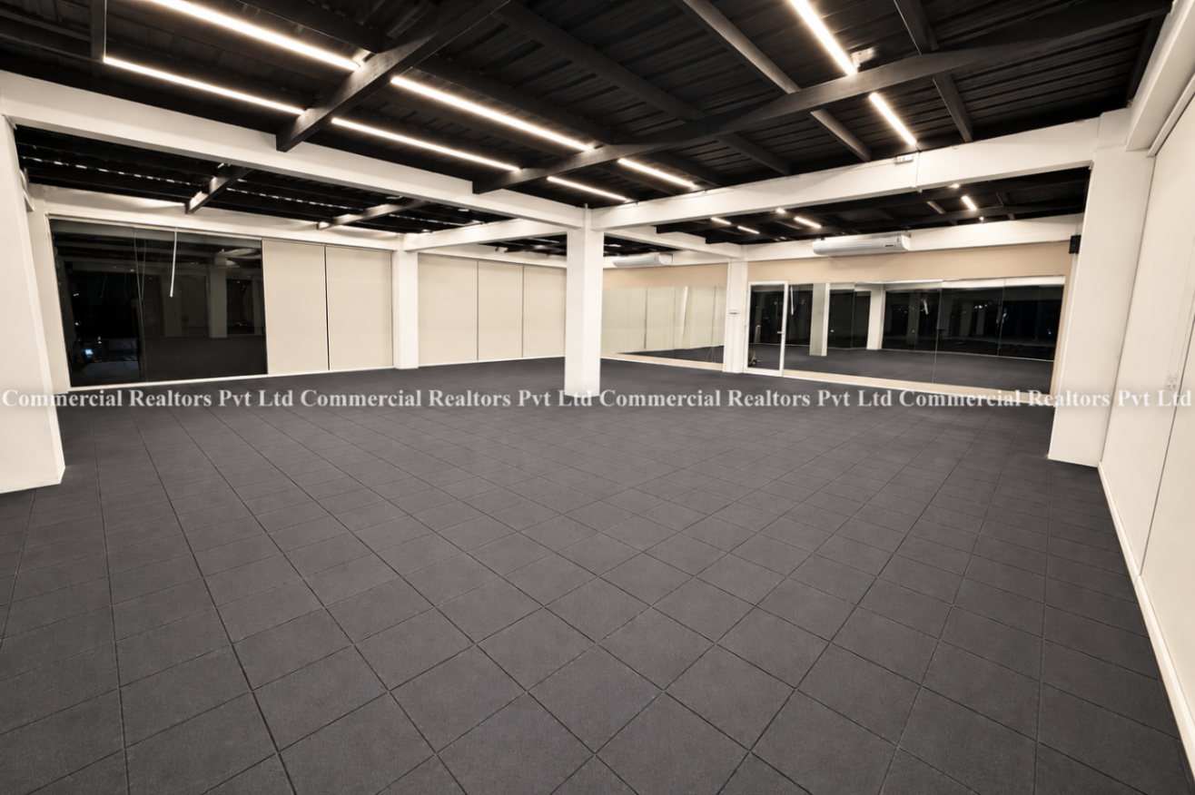 2,500 Sq.Ft. Commercial Office Space for Rent at Colombo 07 - Image 3