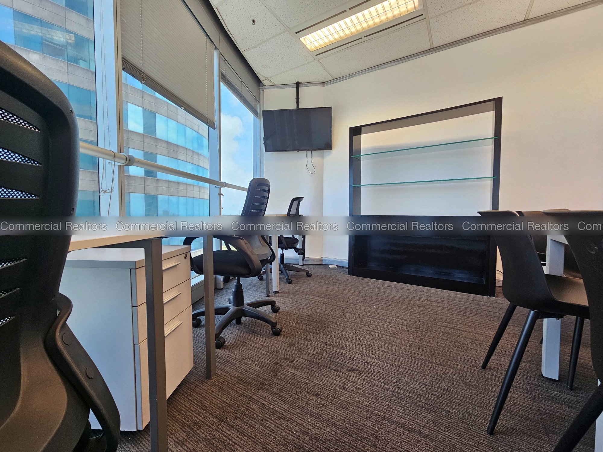 Premium Serviced Workspaces for Rent in Colombo 01 - Image 4