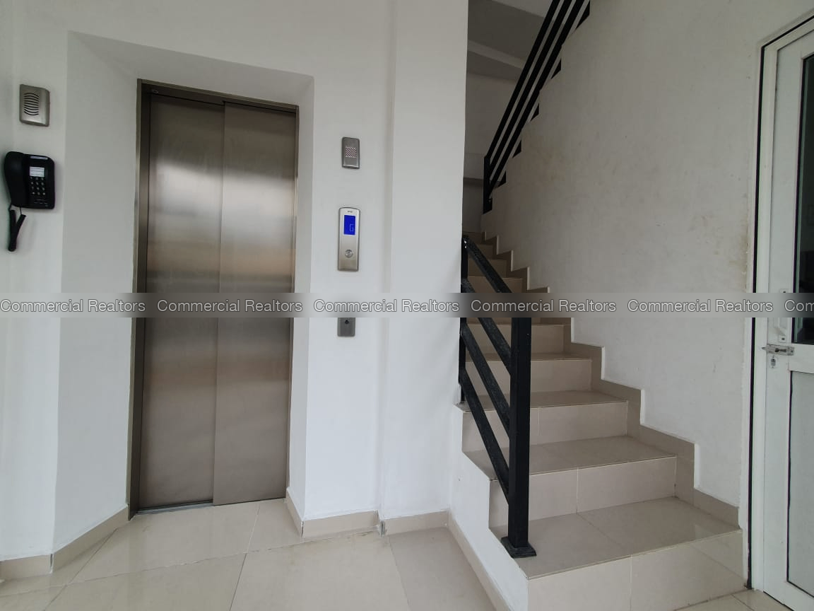 Rented - Commercial Building for Rent in Colombo 03 - Image 4
