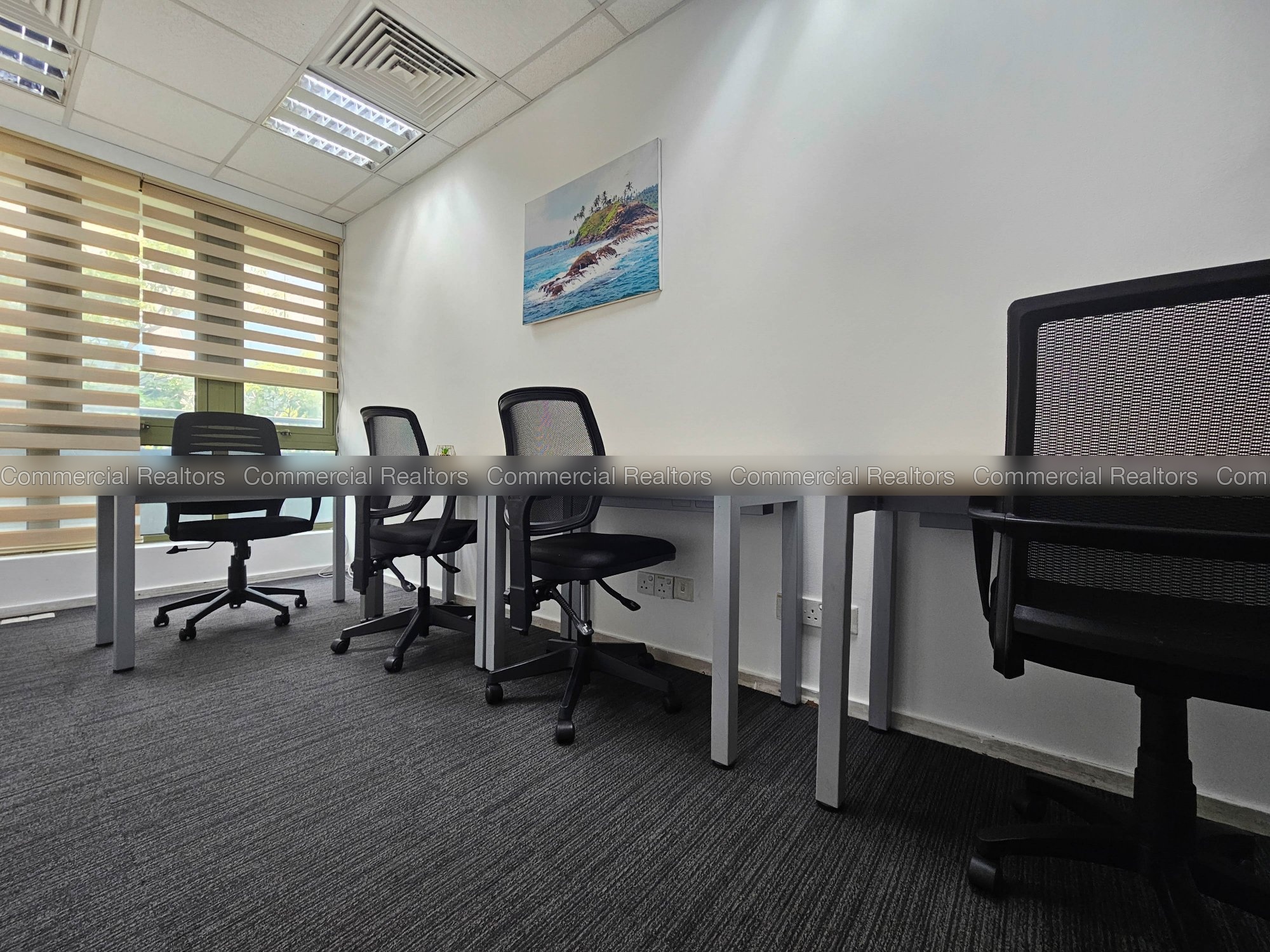 Premium 10-Person Serviced Office Space Available in Colombo 04 - Image 3