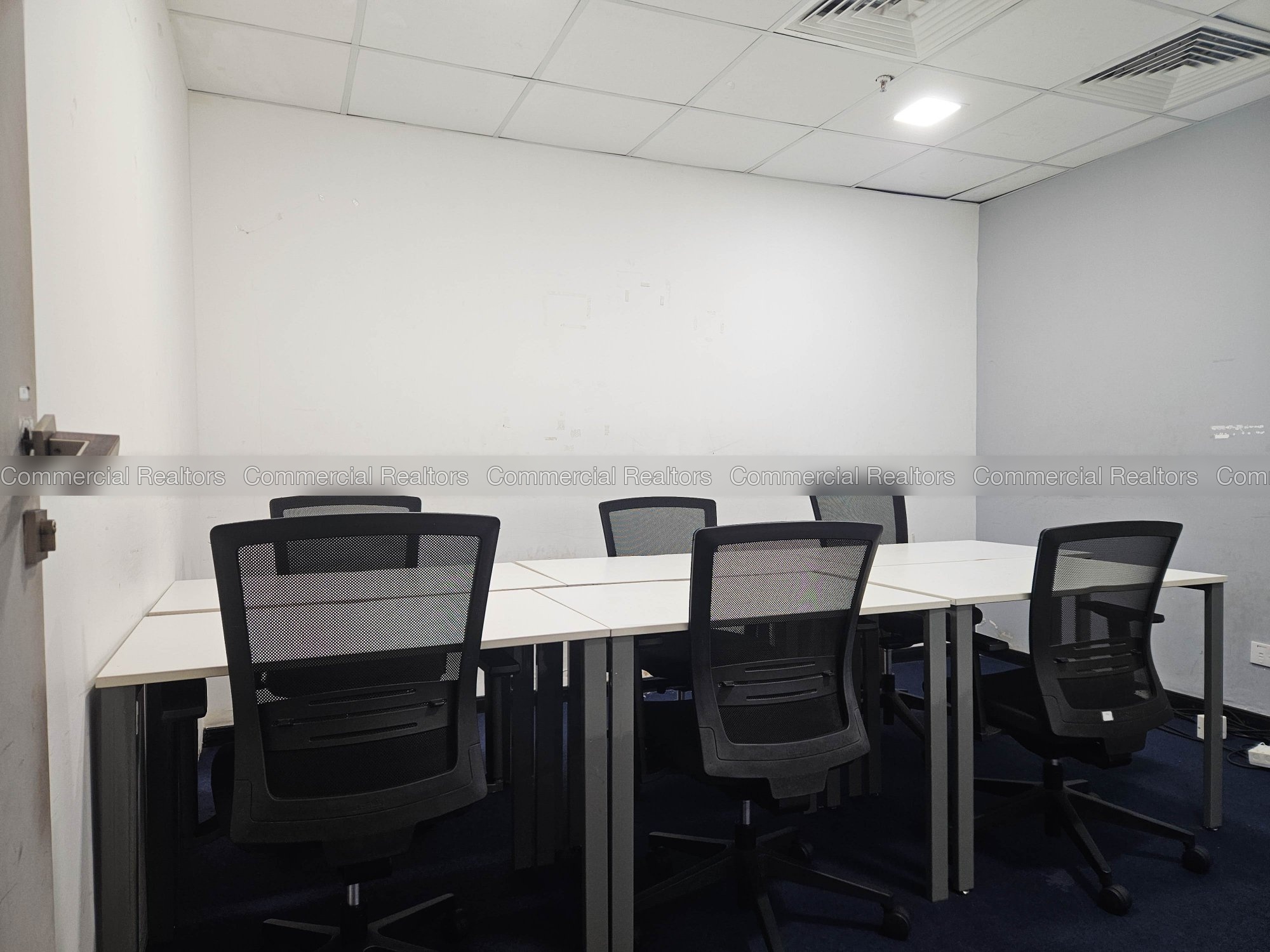 Serviced Office Space for Rent in Colombo 03 - Image 2