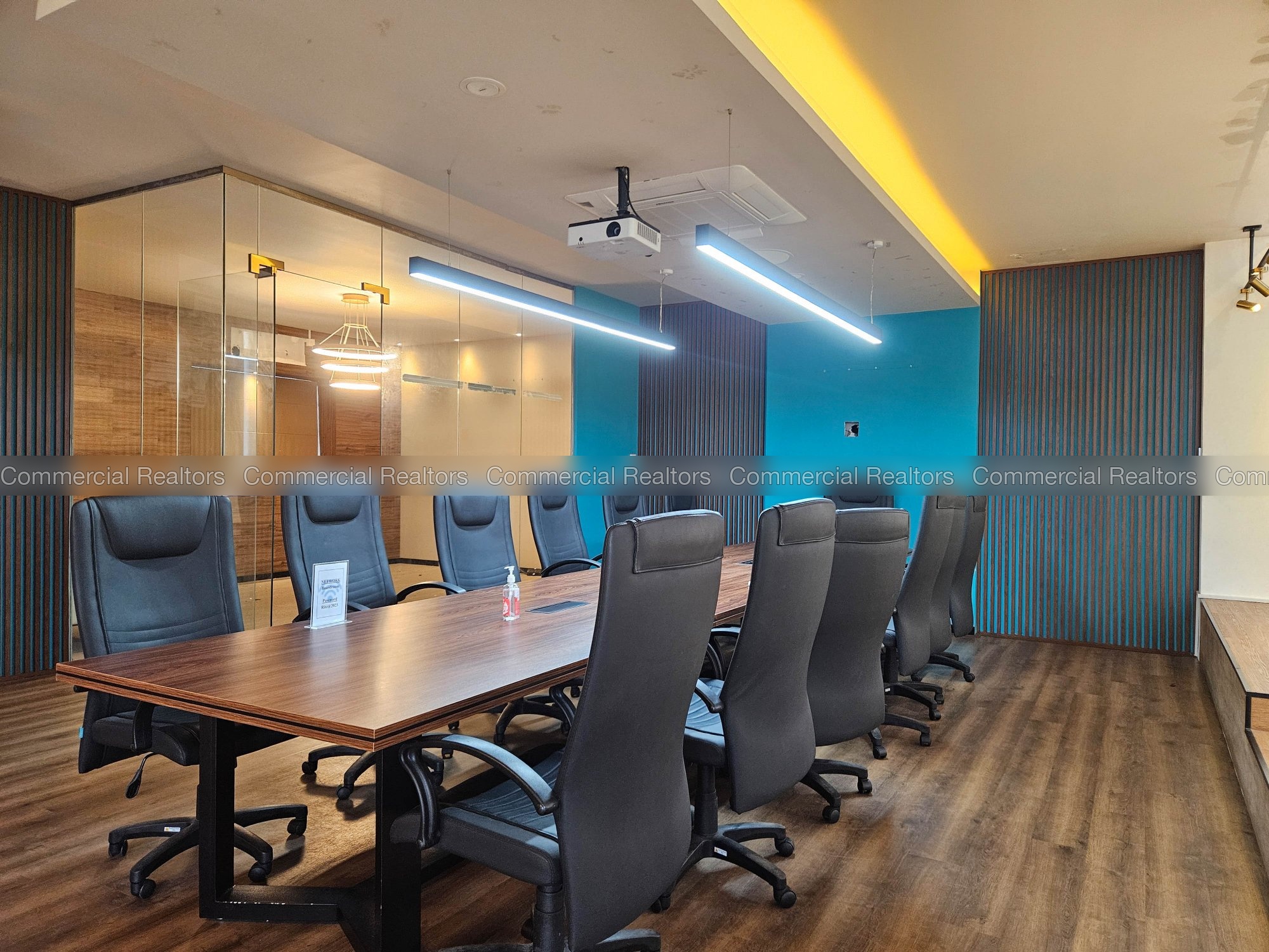 6,000 Sq.Ft Office Building For Rent in Colombo 08