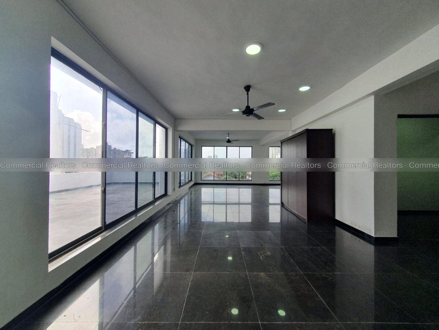 Commercial Building of 16,100 Sq. Ft For Rent in Colombo 06 - Image 4