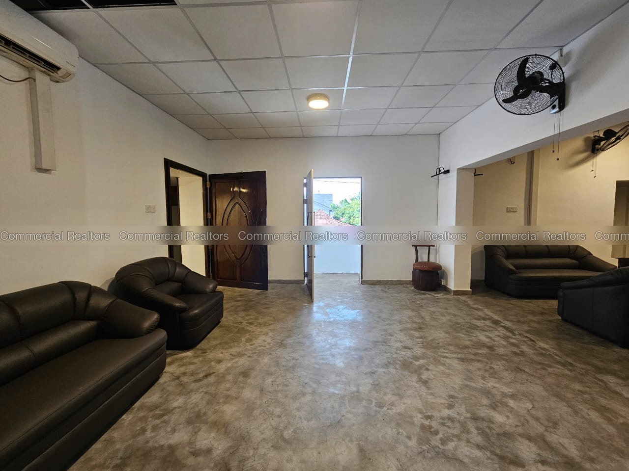 Commercial Space for Rent in Colombo 06 - Image 2