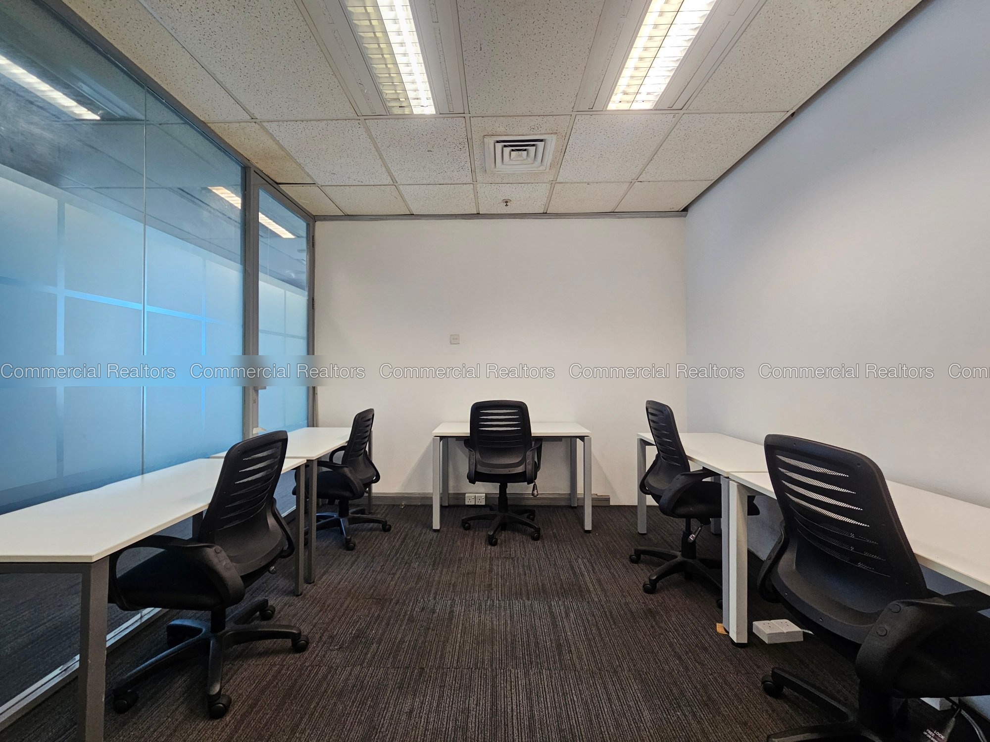 05-Seat Premium Serviced Office for Lease in Colombo 01 - Image 2
