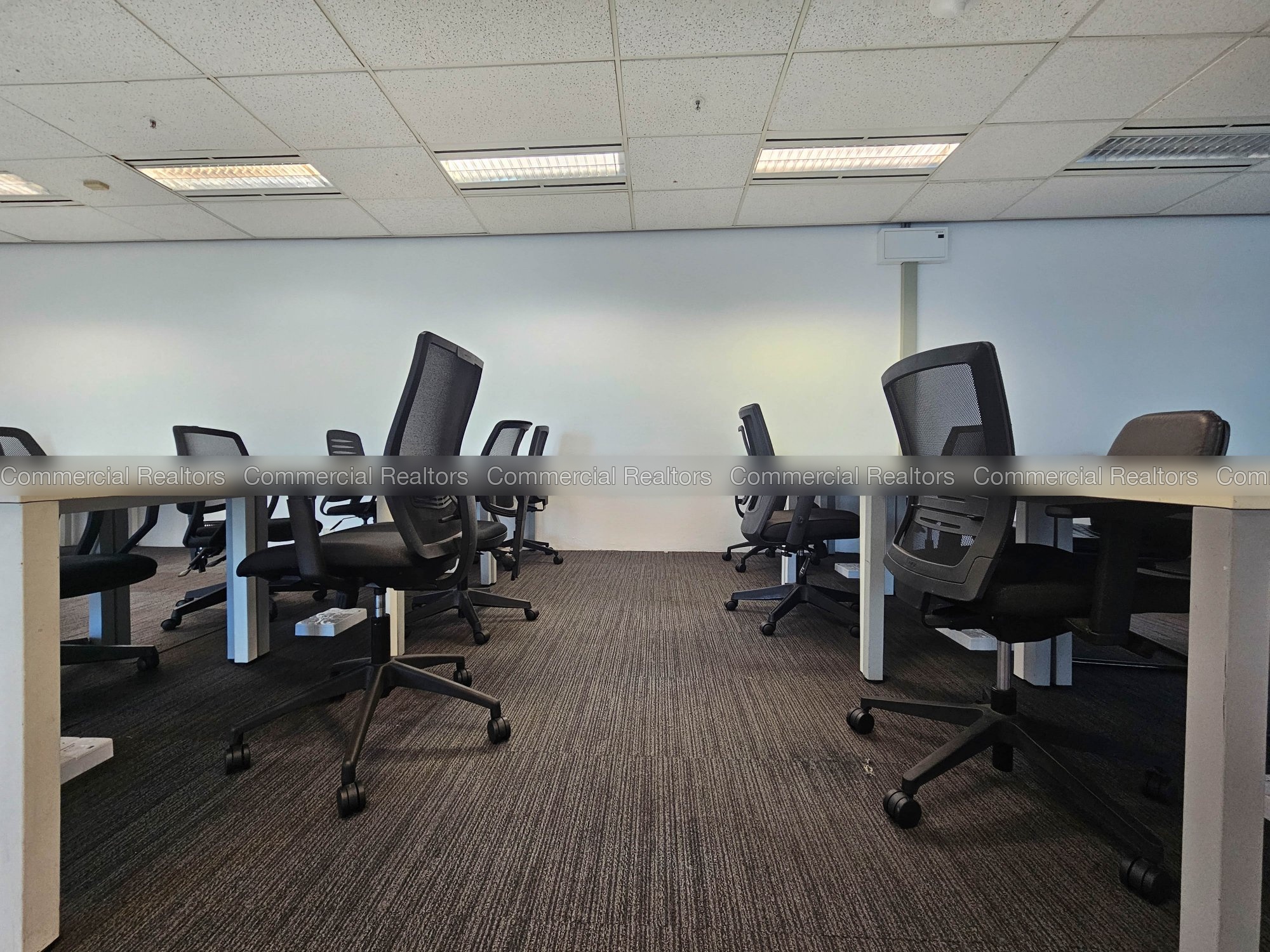 Premium A Grade Serviced Workspaces for Rent in Colombo 01 - Image 3