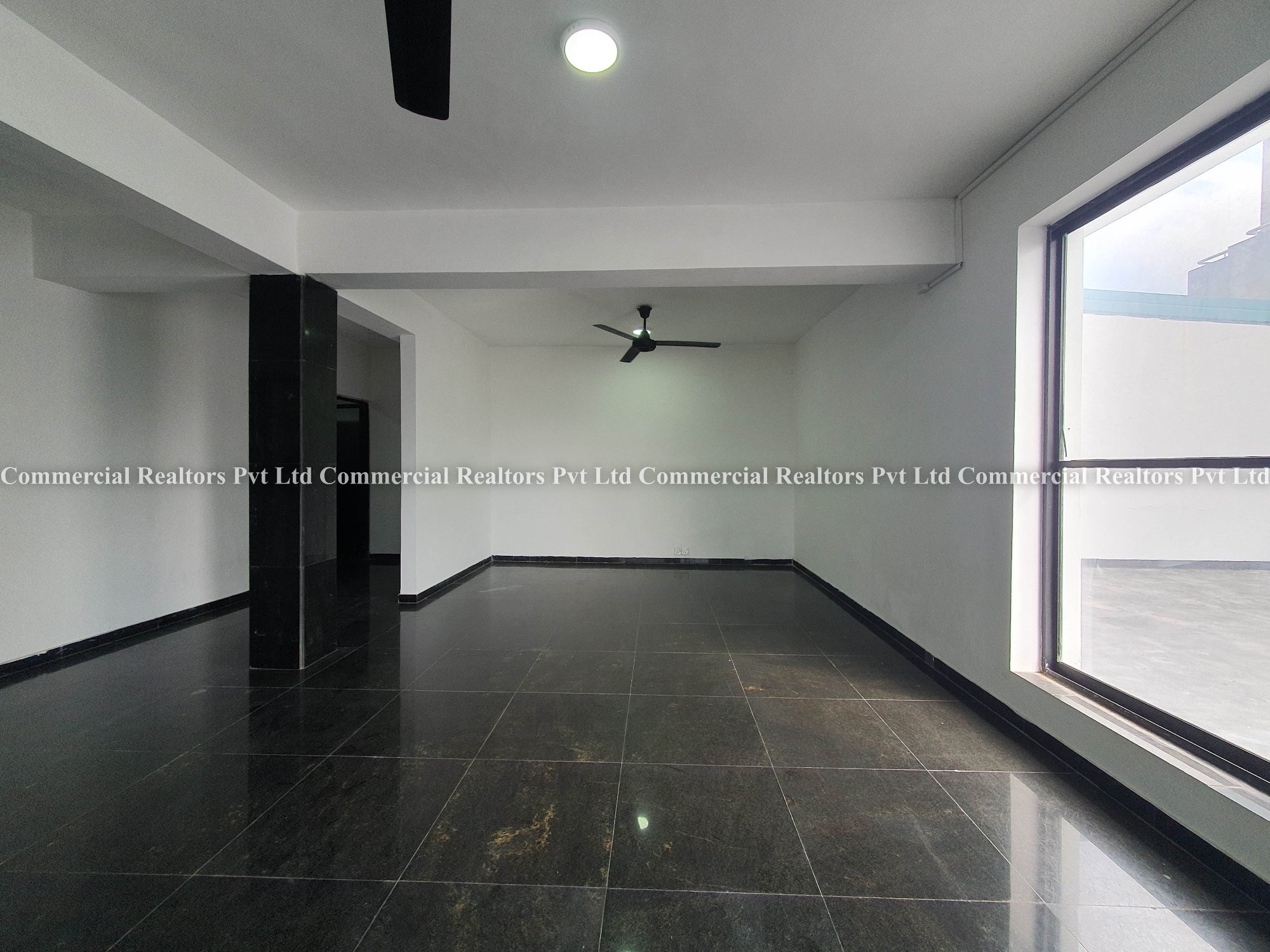 1,866 Sq. Ft. Commercial Floor for Rent in Colombo 06 - Image 2