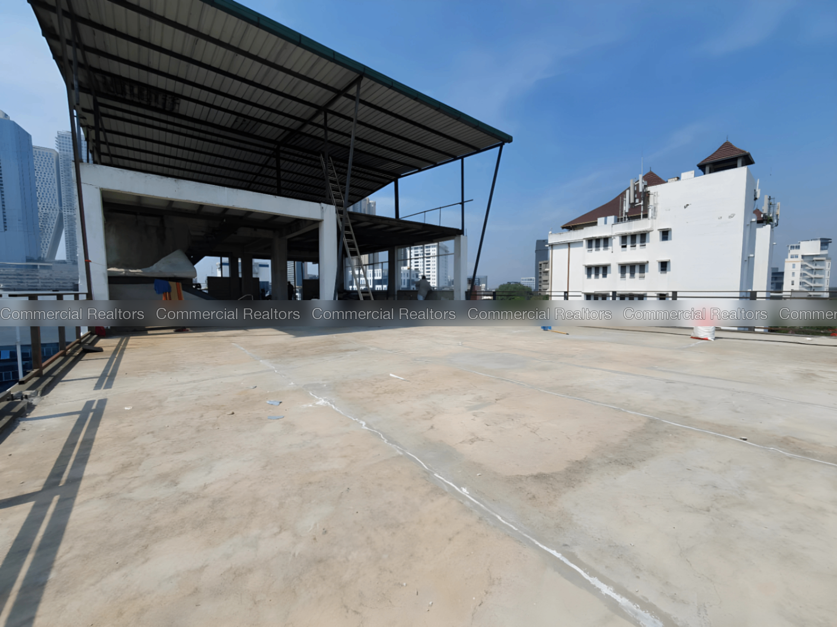 Roof top for Rent – Colombo 07