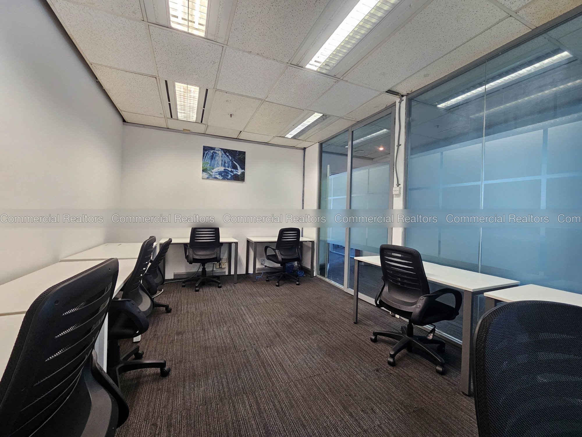 Premium Fully Furnished Serviced Offices For Rent In Colombo 01 - Image 4