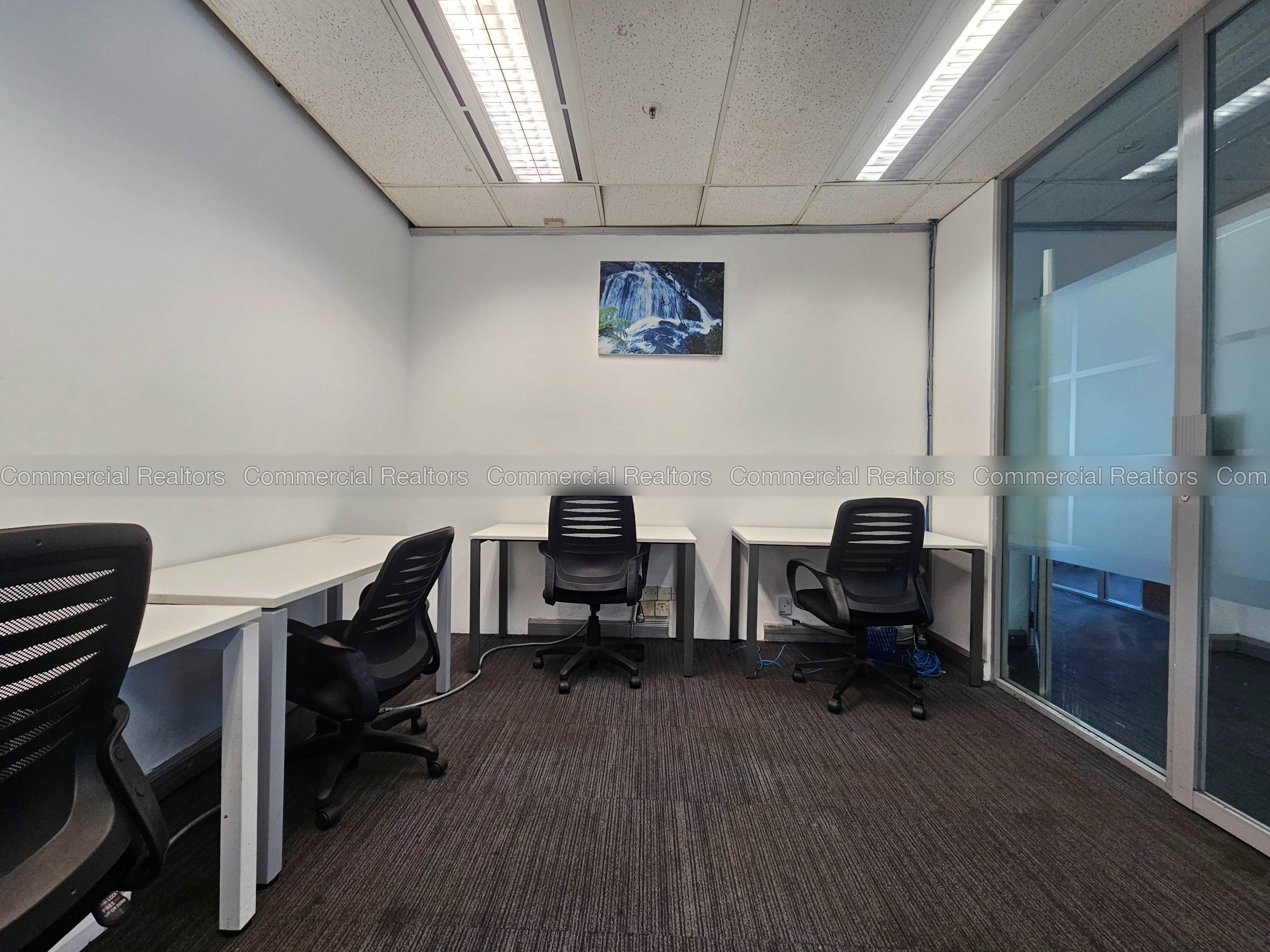 Premium Fully Furnished Serviced Offices For Rent In Colombo 01 - Image 2