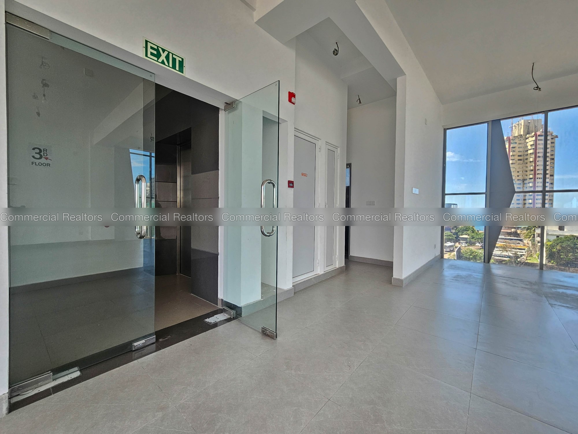 (RENTED) - Commercial Building for Rent in Colombo 04 - Image 3