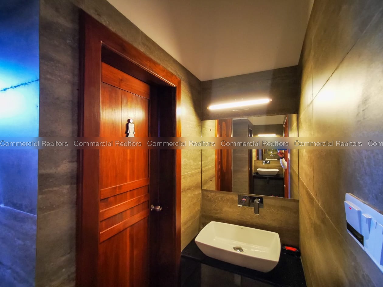 (RENTED) - Commercial space for Rent in BATTARAMULLA.