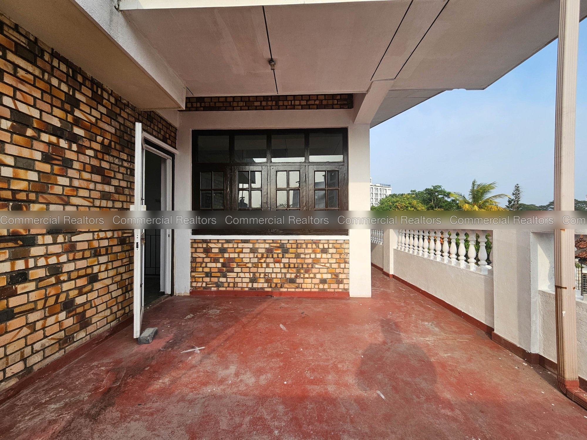 (RENTED) - 1,500 Sq. Ft Commercial House for Rent in Colombo 10
