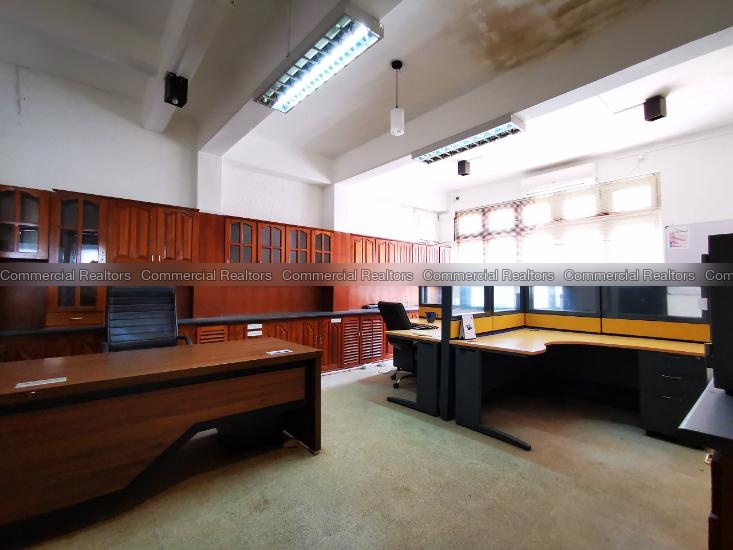 (RENTED) - Large Commercial House for Rent in Colombo 03. - Image 4